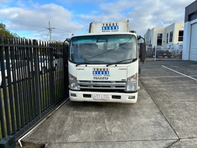 2009 Isuzu NPR 300 Tray Truck