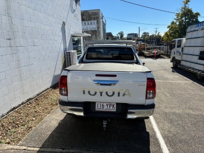 2018 Toyota Hilux SR5 GUN126R VIII - 3