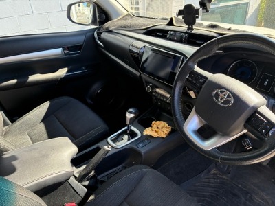 2018 Toyota Hilux SR5 GUN126R VIII - 10