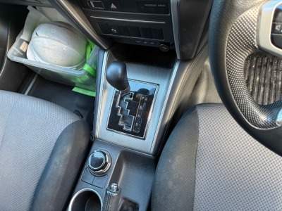 2019 Mitsubishi Triton KL1T - 10