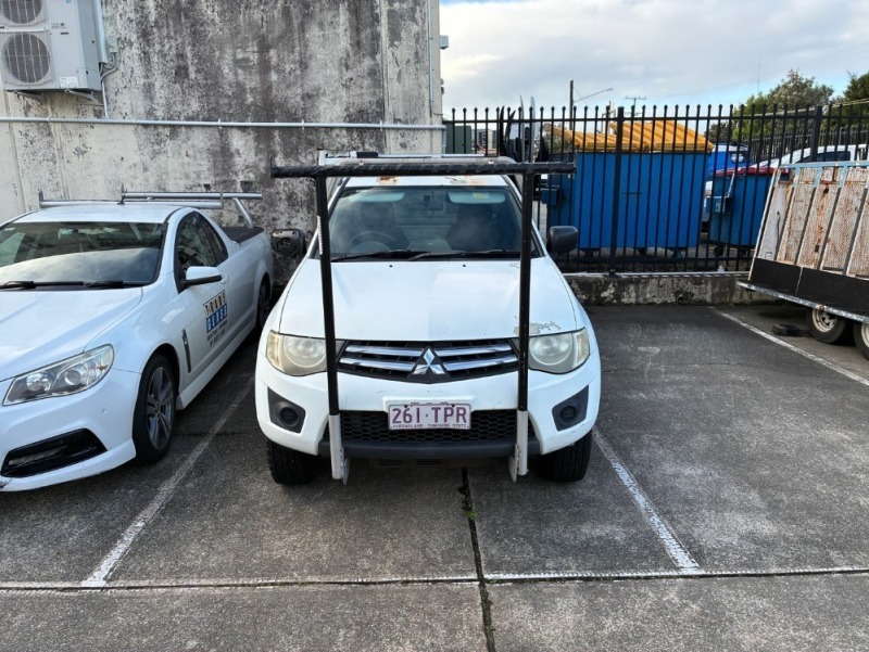 2013 Mitsubishi Triton KR4T
