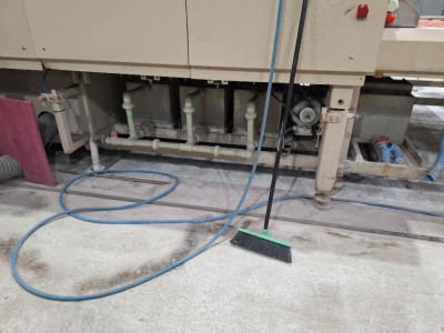 Horizontal Glass Washing Machine - 2