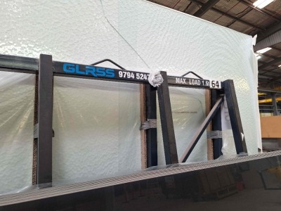 Glass Trolley - 4