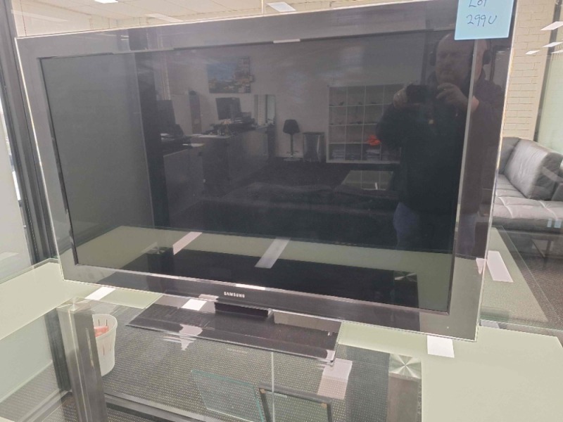 LED Television