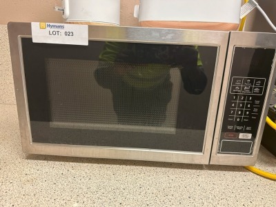 Microwave