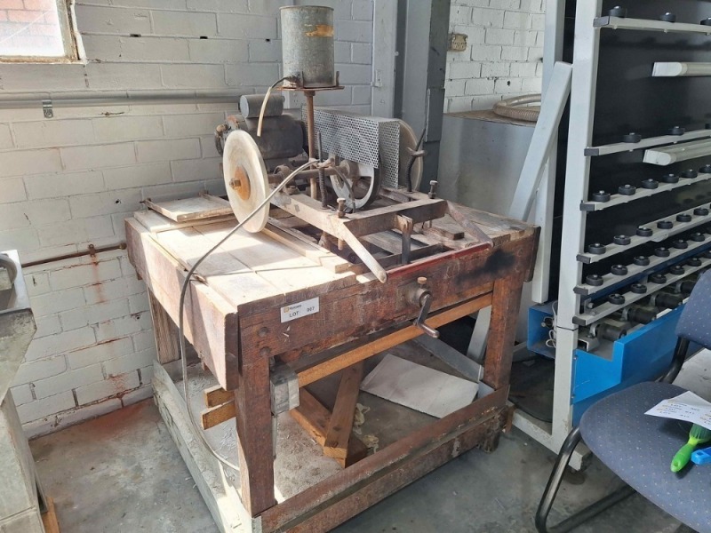 Edge Grinding Machine