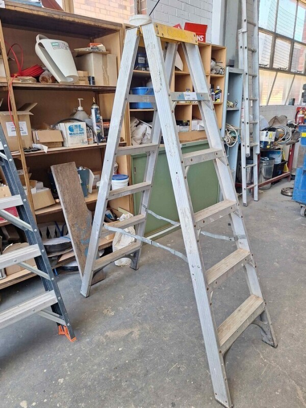 Step Ladder